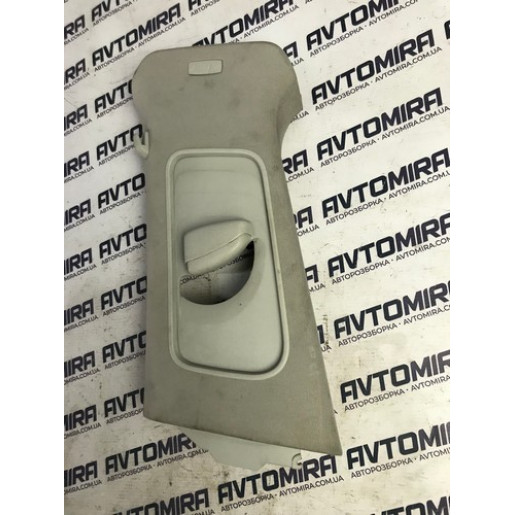Накладка средней стойки левая VW Passat B7 2010- 3C0868311B